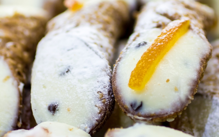 Dessert siciliani da FIRST Catania